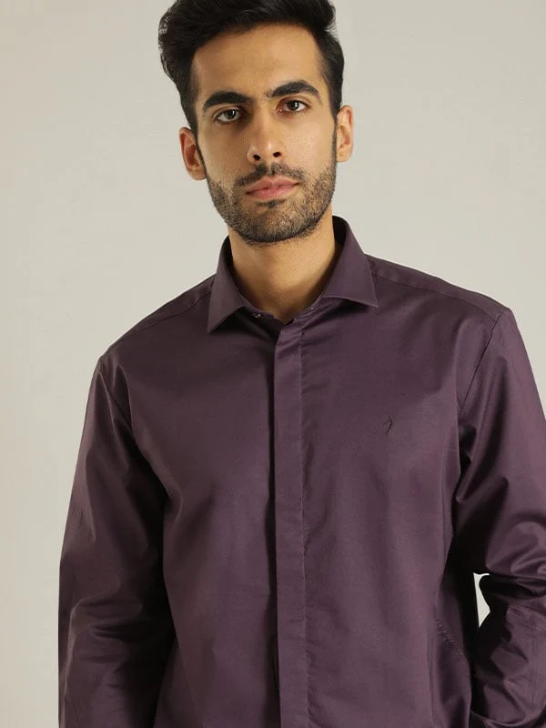 Indian Terrain Men Solid Purple Shirt